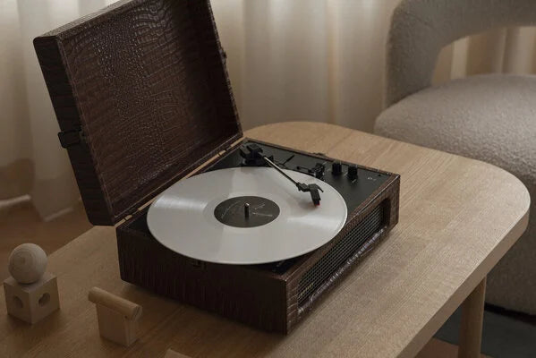 Crosley Giradischi Voyager - marrone